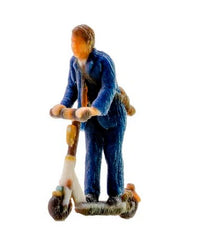 Noch 10607, Mann auf E-Scooter, Figuren / H0