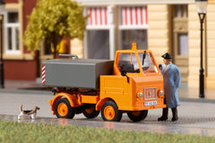 Auhagen 41657, Multicar M22 mit Wassertank, Bausatz / H0