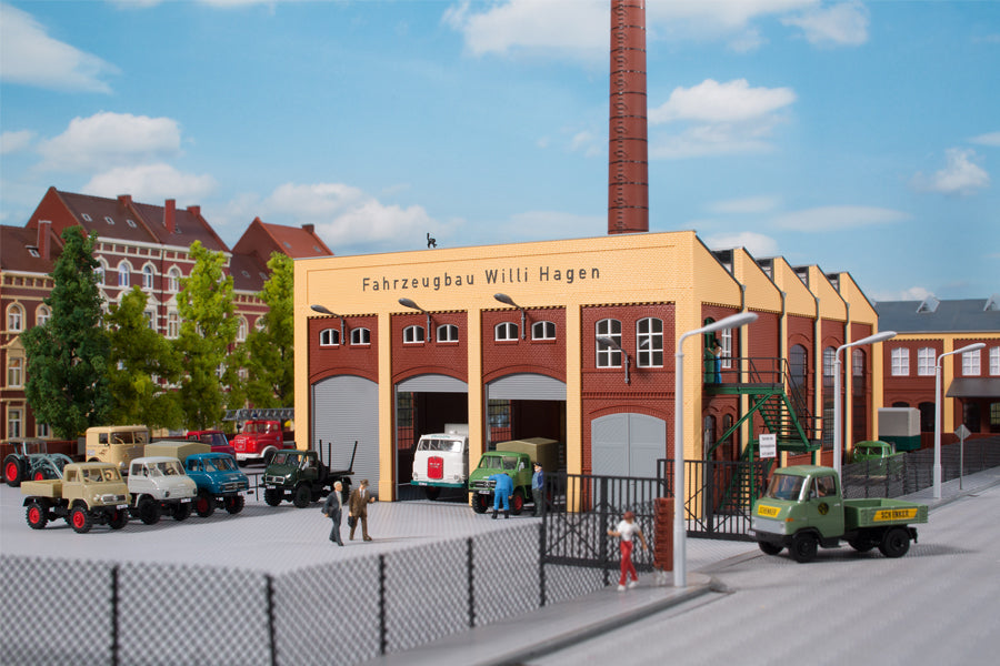 Auhagen, 11451, Fahrzeugdepot, Bausatz / H0