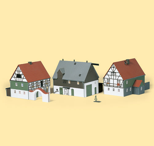 AUHAGEN 12257 Bauernhof – Ländliches Gebäudeensemble, Spur H0/TT