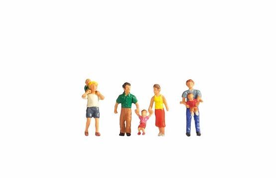 Noch 15592, Eltern mit Kinder, Figuren / H0
