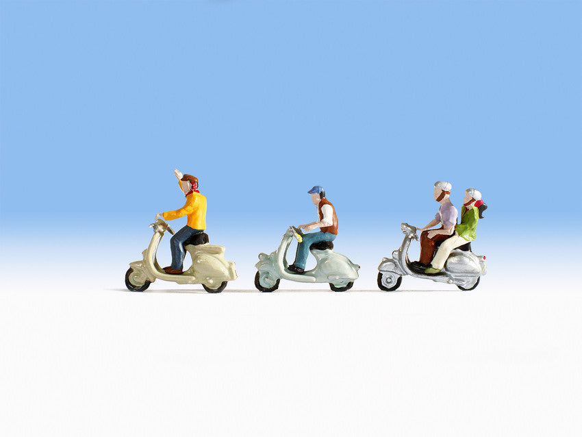 Noch 15910, Motorrollerfahrer, Figuren / H0