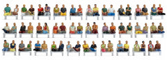 Noch 16072, Mega-Spar-Set "Sitzende Passagiere" / H0