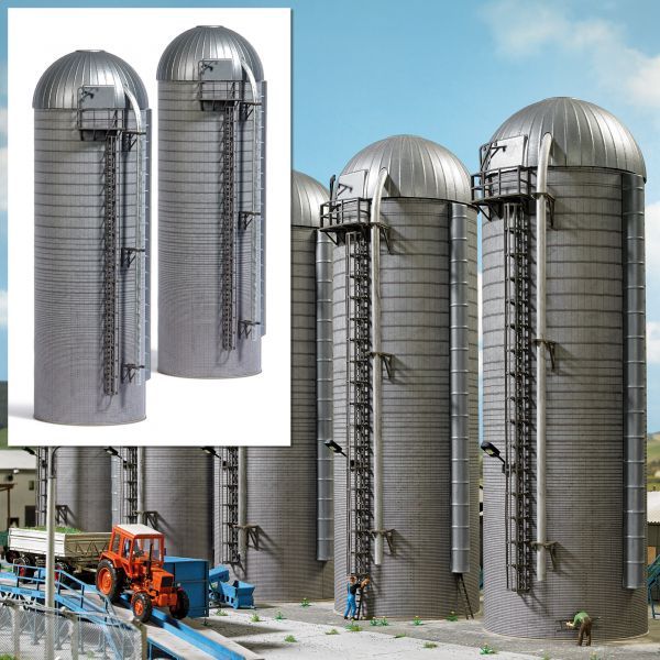 Busch 1913, 2 Hochsilos HS 091, / H0