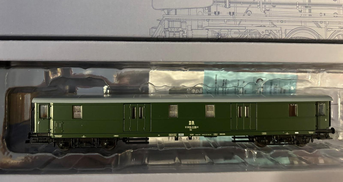 Tillig 13377, Gepäckwagen Dge, DR, Ep.IV / TT