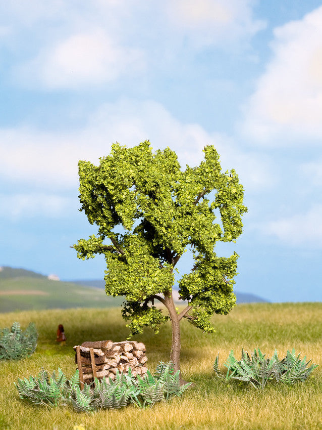 Noch 21600, Birnbaum-grün, / H0 – TT - N