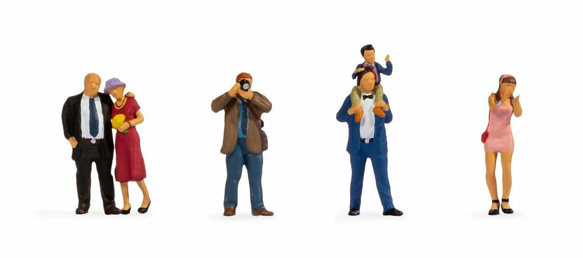 Noch,  36864, Hochzeitsgäste, N