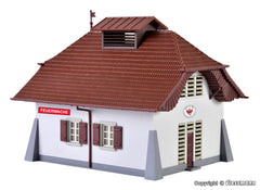Kibri 38032, Ländliche Feuerwache inkl. Hausbeleuchtungs- Startset, Bausatz / H0