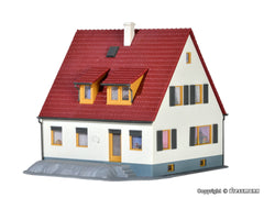 Kibri 38710, Einfamilienhaus Lindenstraße, Bausatz / H0