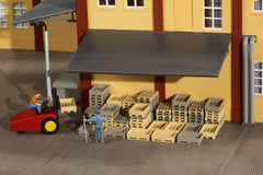 Auhagen 41667, Paletten, Bausatz / H0