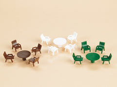 Auhagen 42647, Gartentische, Gartenstühle, Bausatz H0 / TT