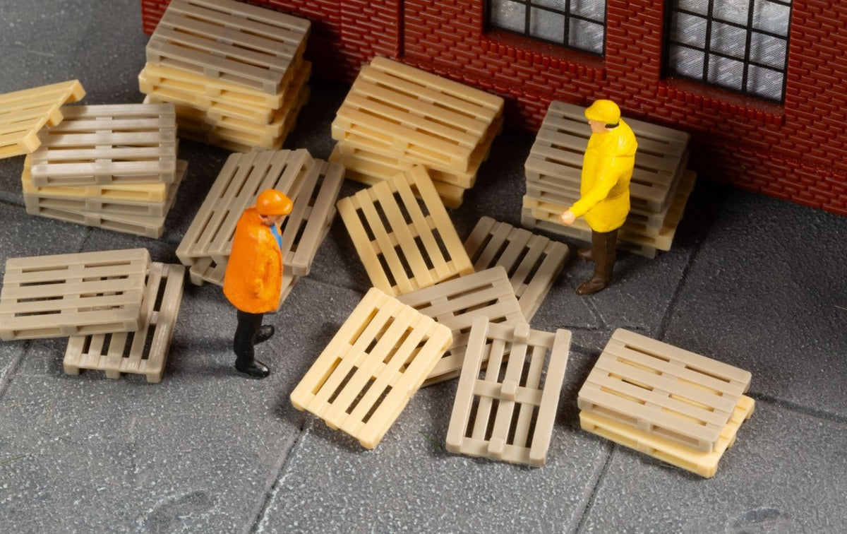 Auhagen 43686, Paletten, 32 Stück / TT