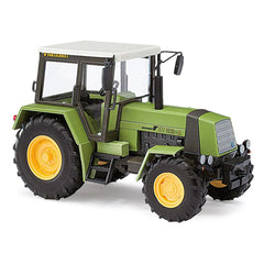 Busch 50407, Traktor Fortschritt ZT 323-A hellgrün, ohne Winterblech / H0