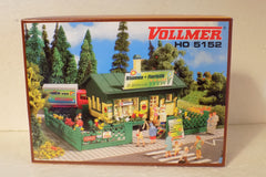 Vollmer 5152, Blumen-Kiosk mit Blumen, Bausatz / H0