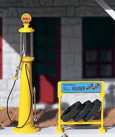 PIKO 62284, Fertigmodell Antike Zapfsäule, / G