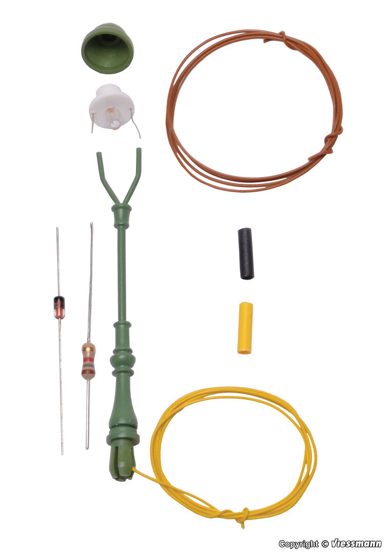 Viessmann 6728, Bausatz Einheits-Gaslatern, grün, LED warmweiß / H0