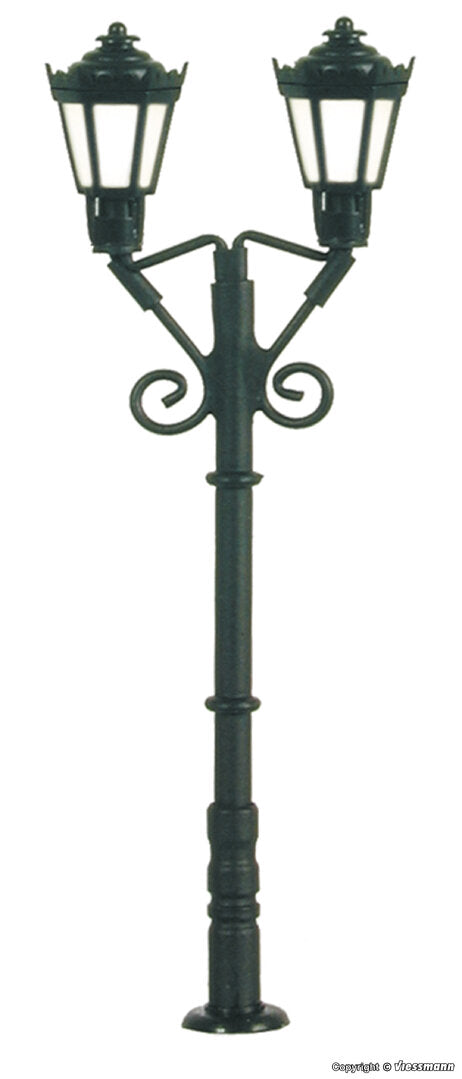 Viessmann 6973, Parklaterne zweiflammig, schwarz / TT