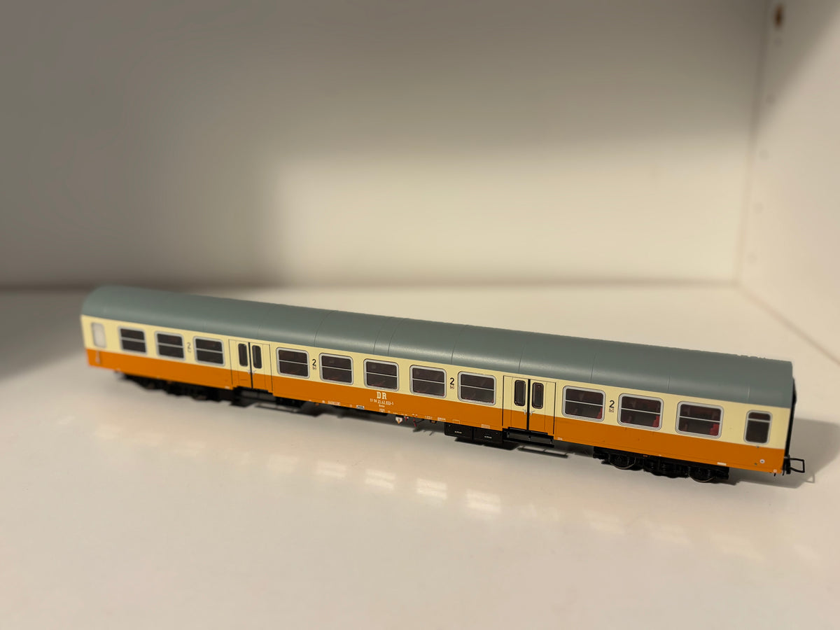 Brawa, 50632, Reisezugwagen 2. Klasse Bmhe „Städteexpress" der DR, Innenbeleuchtung / H0