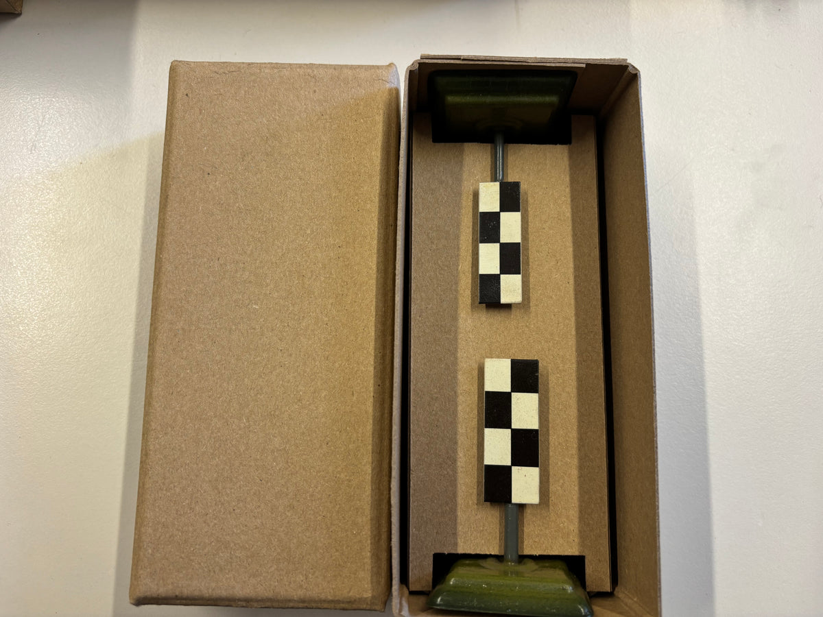 Nachbau / Replika Set Schachbrettafel für Spur 0/1