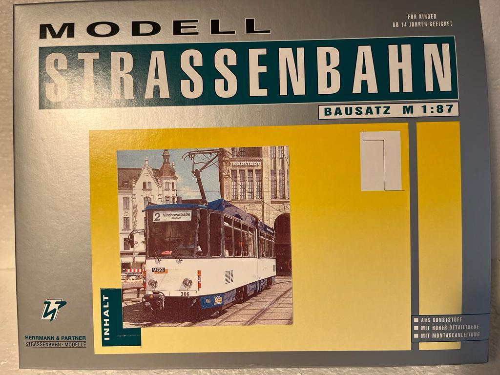 Herrmann & Partner 22091/C, Straßenbahn KT4D Typ Görlitz, Bausatz / H0m