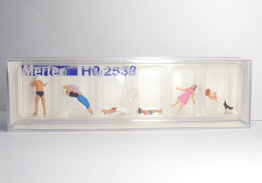 Merten 2538, Gartenfreunde, Figuren / H0