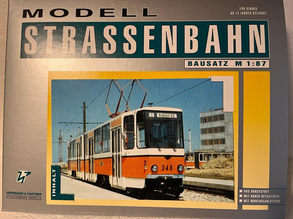 Herrmann & Partner 22087/A, Straßenbahn KT4D Typ Gera, Bausatz / H0m