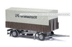 BUSCH 44917 Anhänger „Färsenaufzucht“ – Spur H0, 1:87